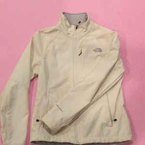 The North Face Apex Risor Softshell Jacket